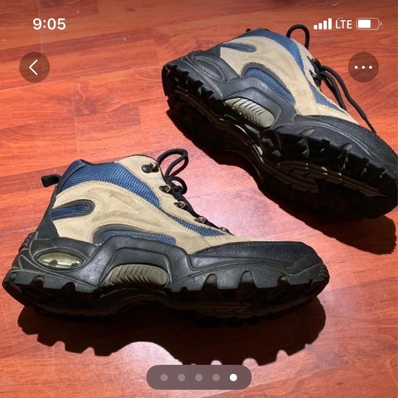 Boots - Picture 5 of 5